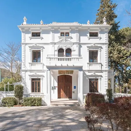 1893 Boutique